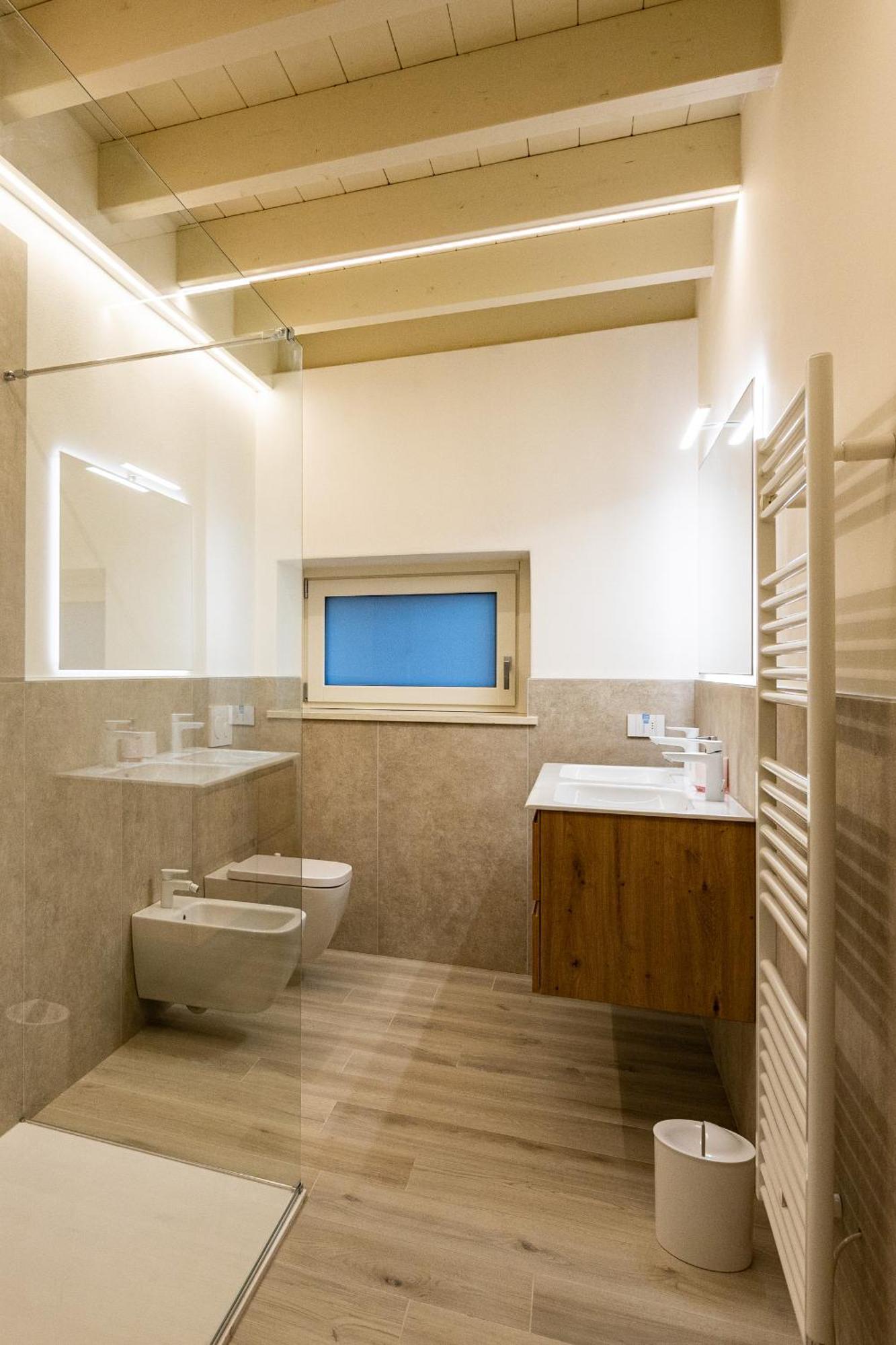 A Garda Dream Luxury Apartments 布索伦戈 外观 照片