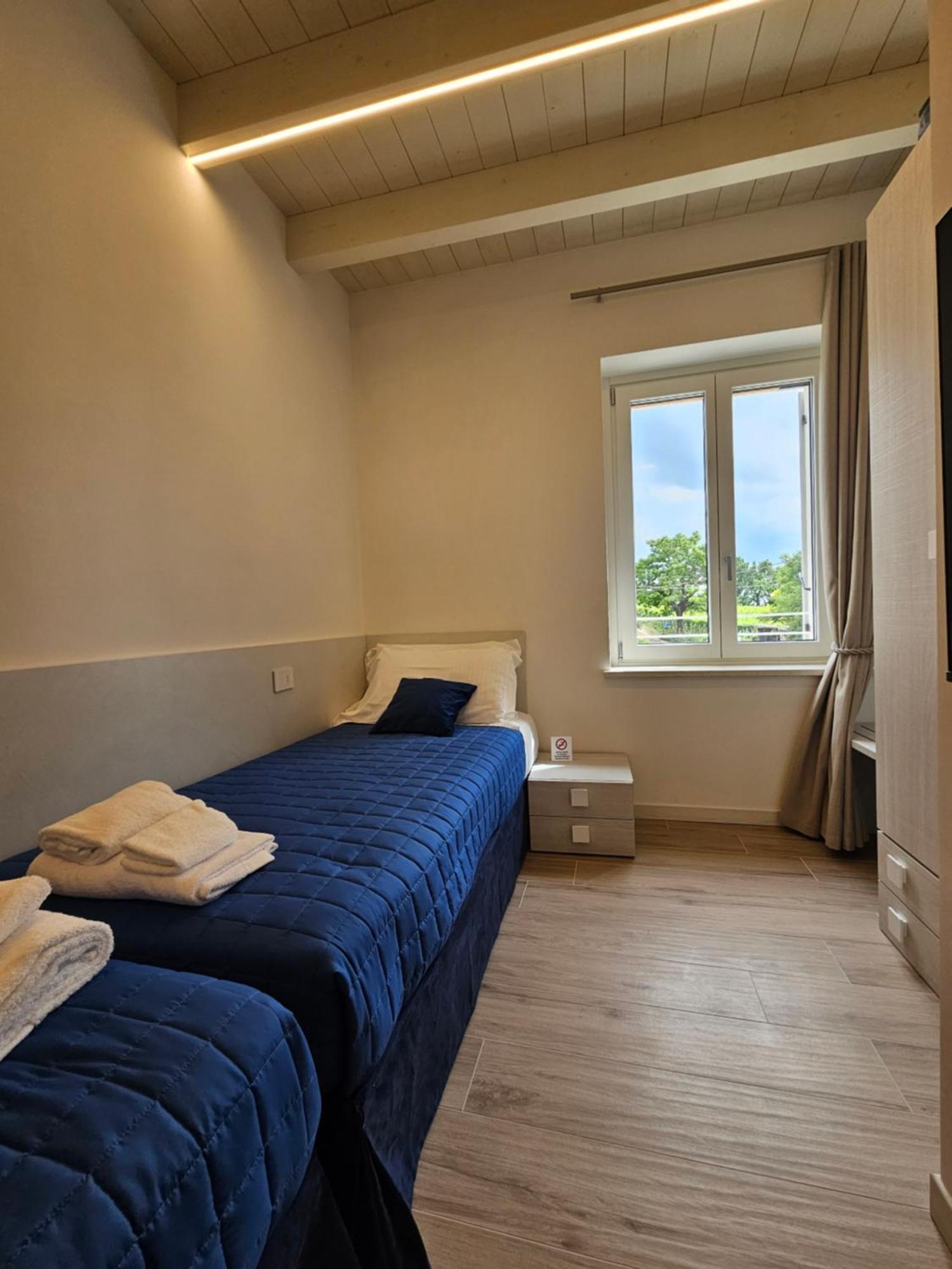 A Garda Dream Luxury Apartments 布索伦戈 外观 照片
